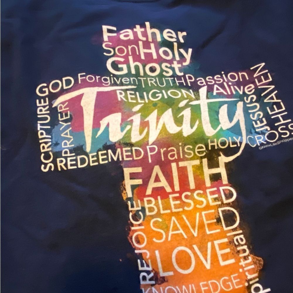 Trinity size large short sleeved t shirt new never worn awesome gift see pics